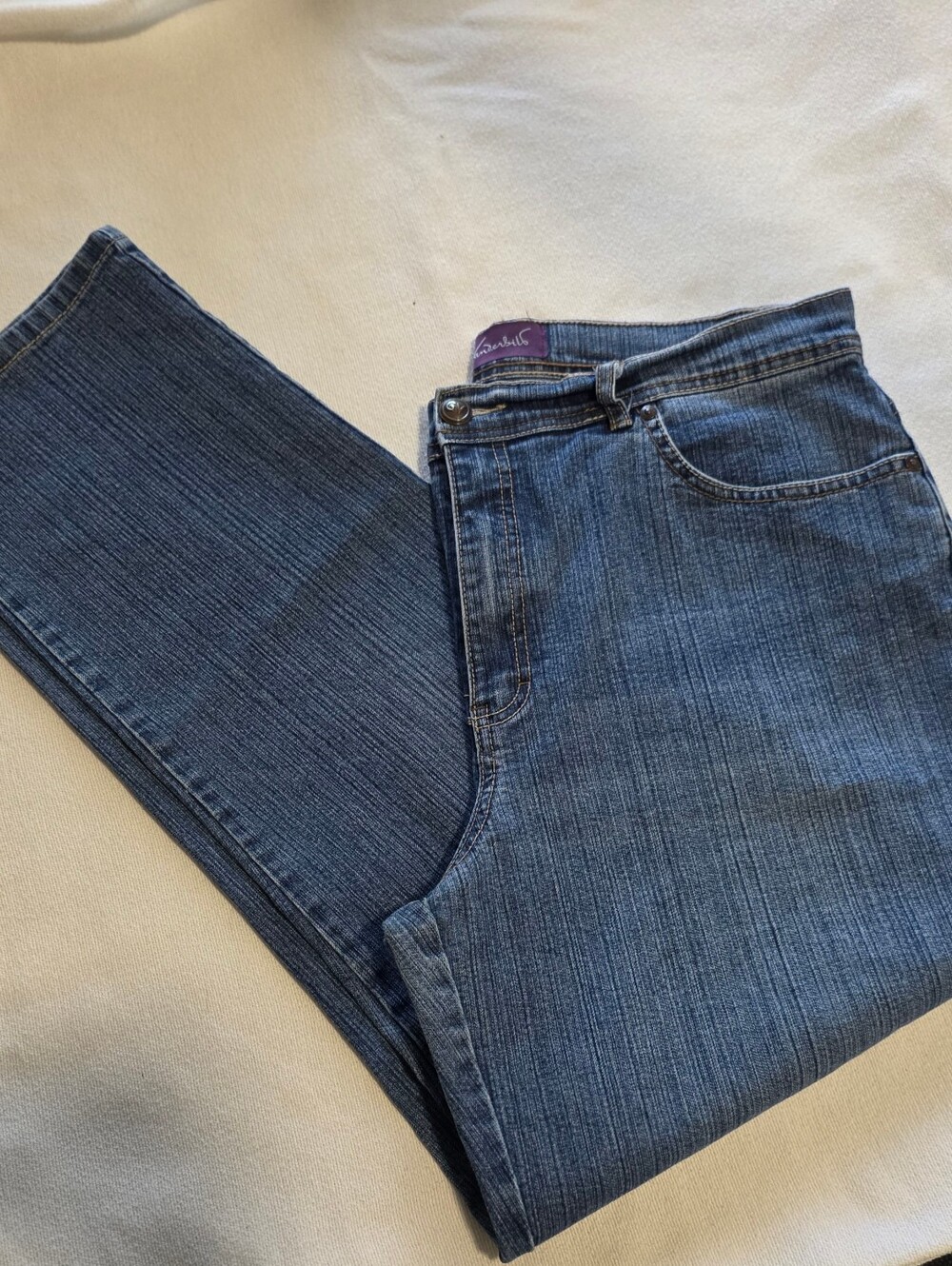 Gloria Vanderbilt Amanda Jeans, Medium Wash Blue, Size 14